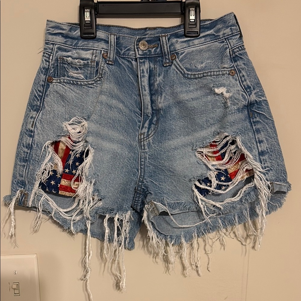 AMERICAN EAGLE USA FLAG Distressed Denim MOM blue jean shorts size 0